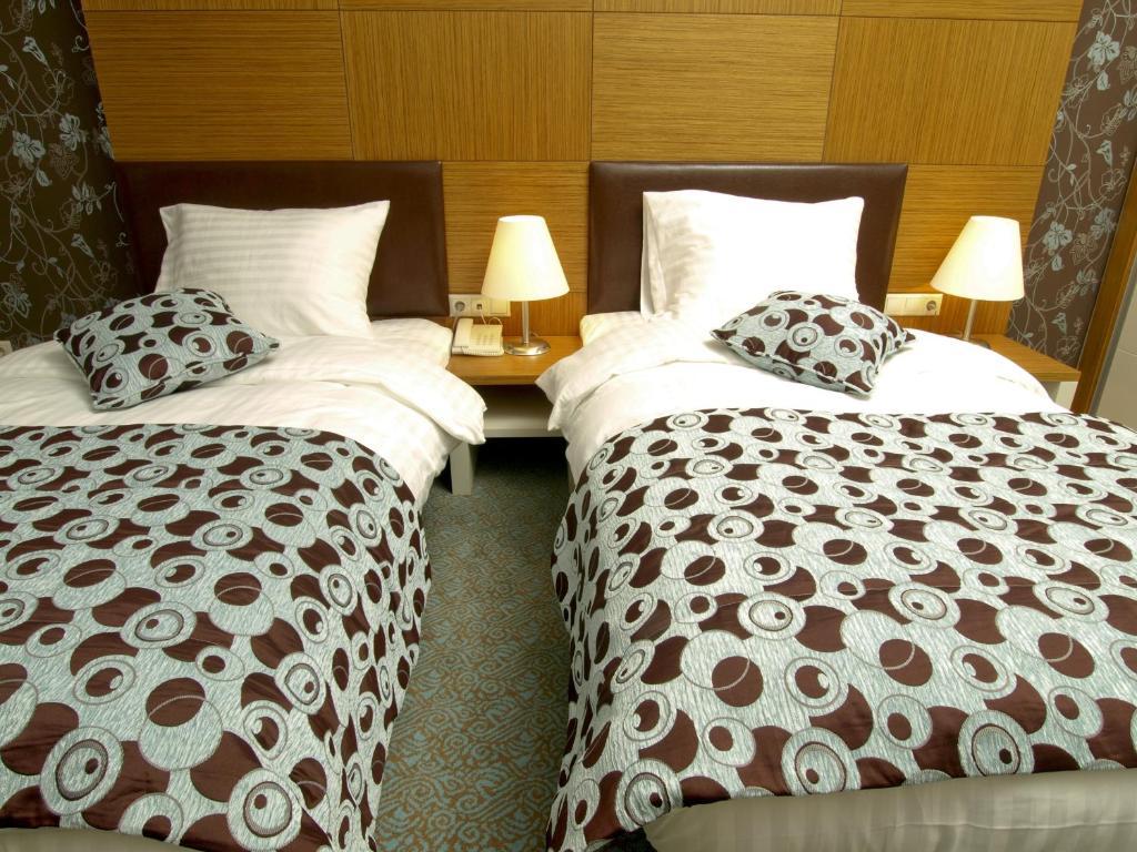 Grand Nur Plaza Hotel Aqtau Kamer foto
