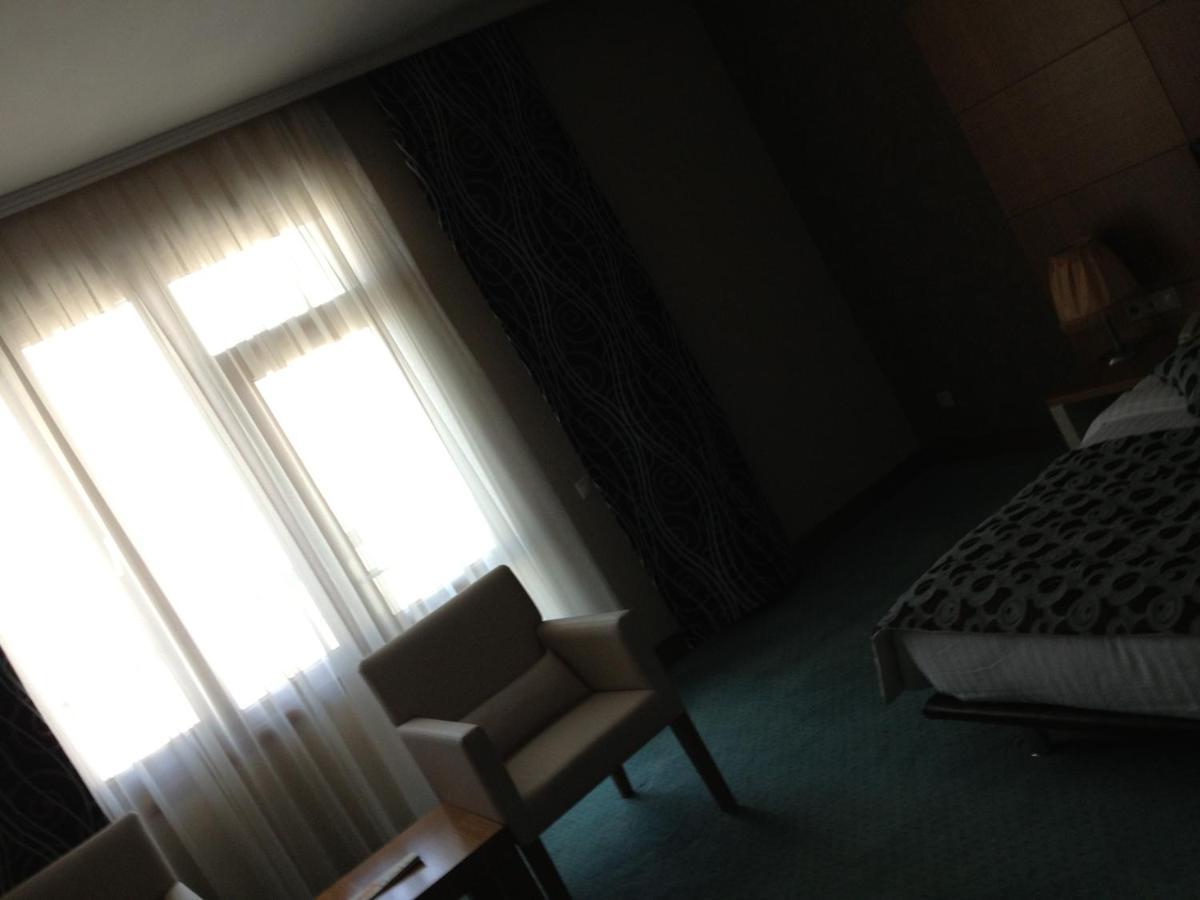 Grand Nur Plaza Hotel Aqtau Buitenkant foto