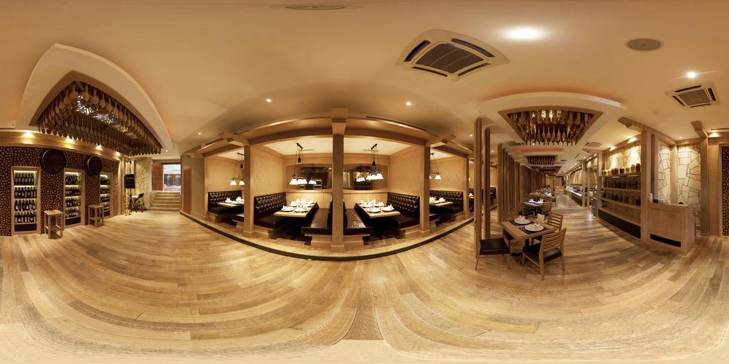 Grand Nur Plaza Hotel Aqtau Buitenkant foto