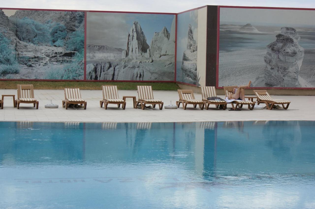 Grand Nur Plaza Hotel Aqtau Buitenkant foto